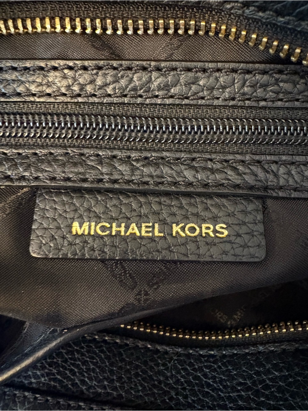Michael Kors Black Pebbled Leather Zip Top Tote Shoulder Bag Gold Hardware - Picture 9 of 9
